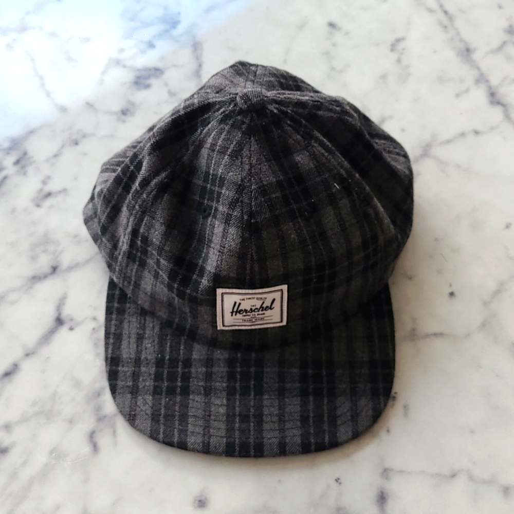 Herschel baseball cap (one size fits all)